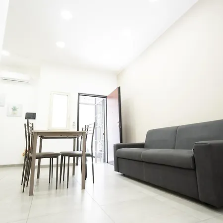 Casa Vacanza Serafino Апартаменты *