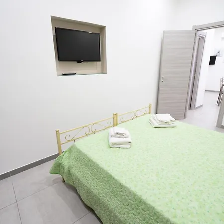 Апартаменты Casa Vacanza Serafino *